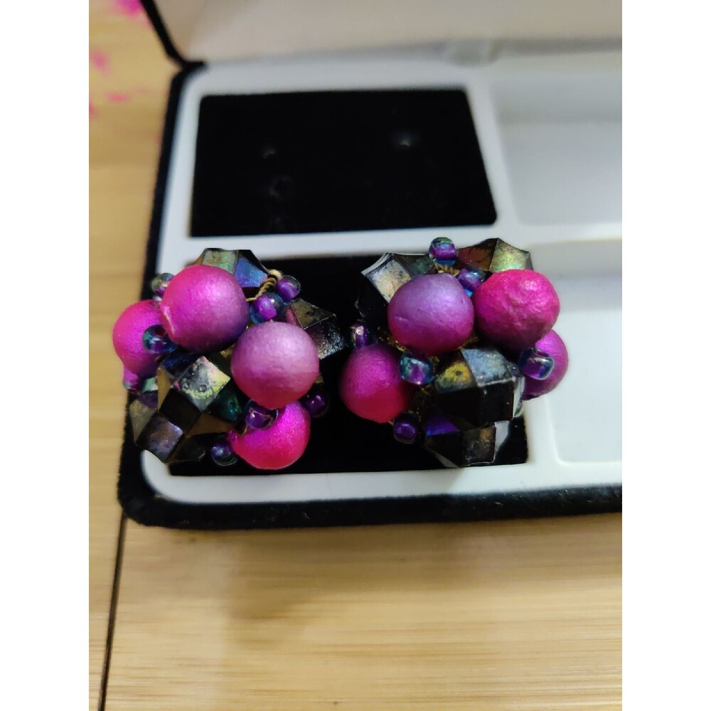 Black and Purple Cluster clip on Earring